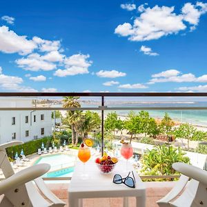 Double Room Sea or Pool View
